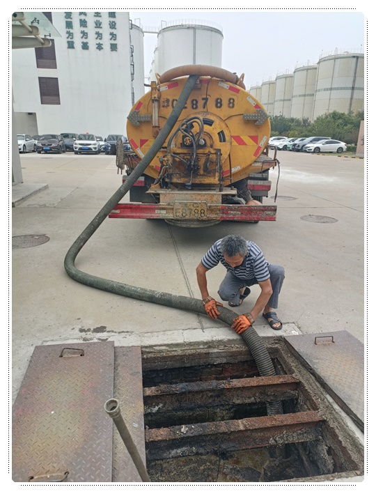 玉山隔油池清掏